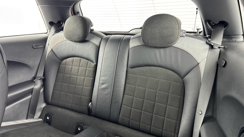 MINI Hatchback 1.5 Cooper Sport 3dr Auto [Nav Pack] Petrol Hatchback